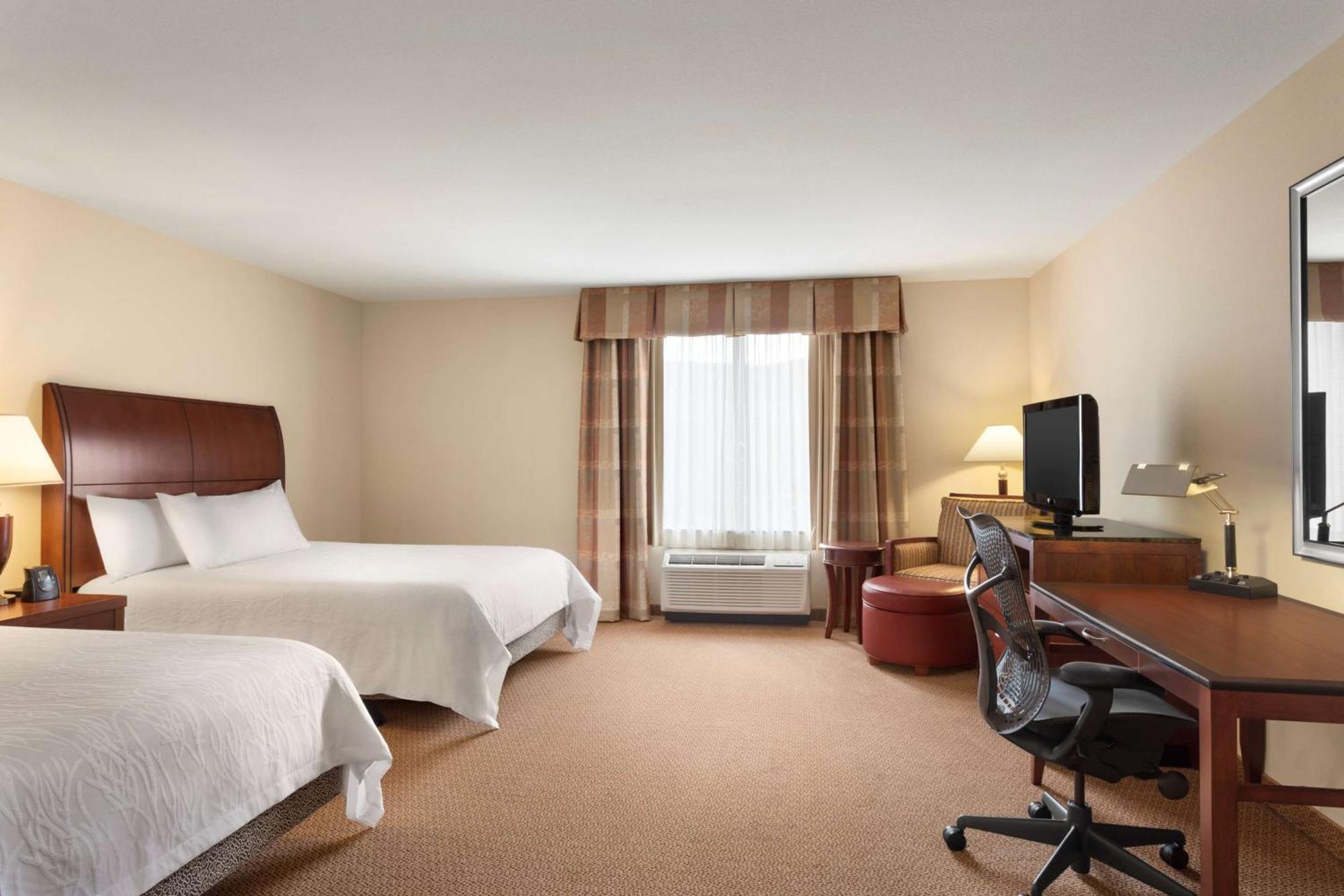 Hilton Garden Inn Бартлсвилл Экстерьер фото